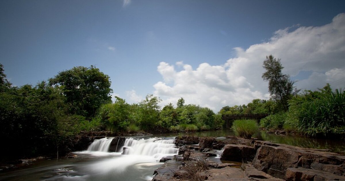 Napna waterfall