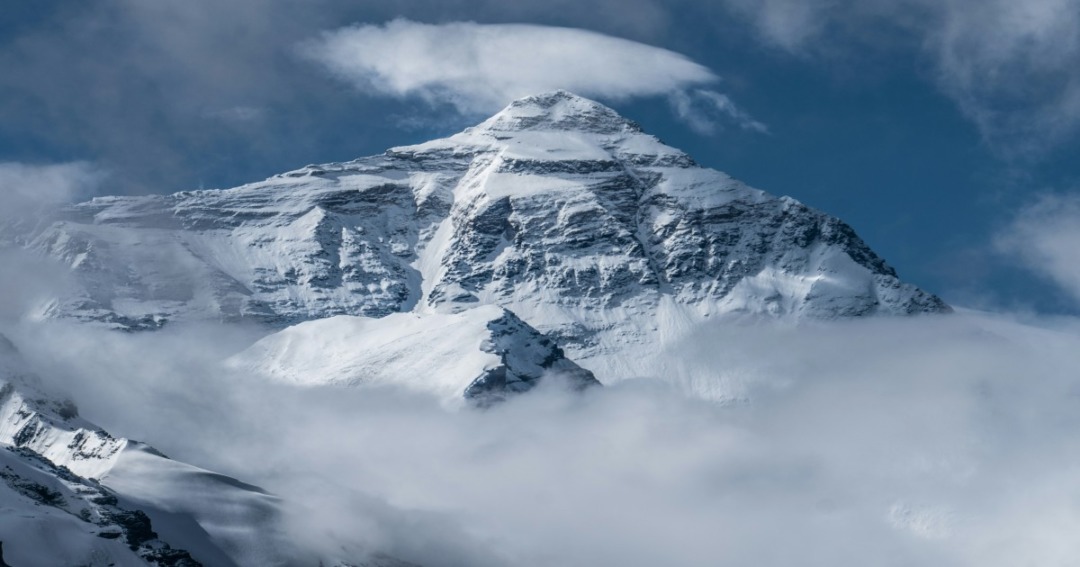 Mount Everest Not Visible from Bihar, Experts Say